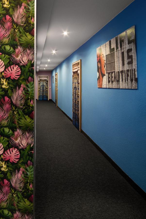 Smarthotel Flamingo Self Check-In Гисен Экстерьер фото