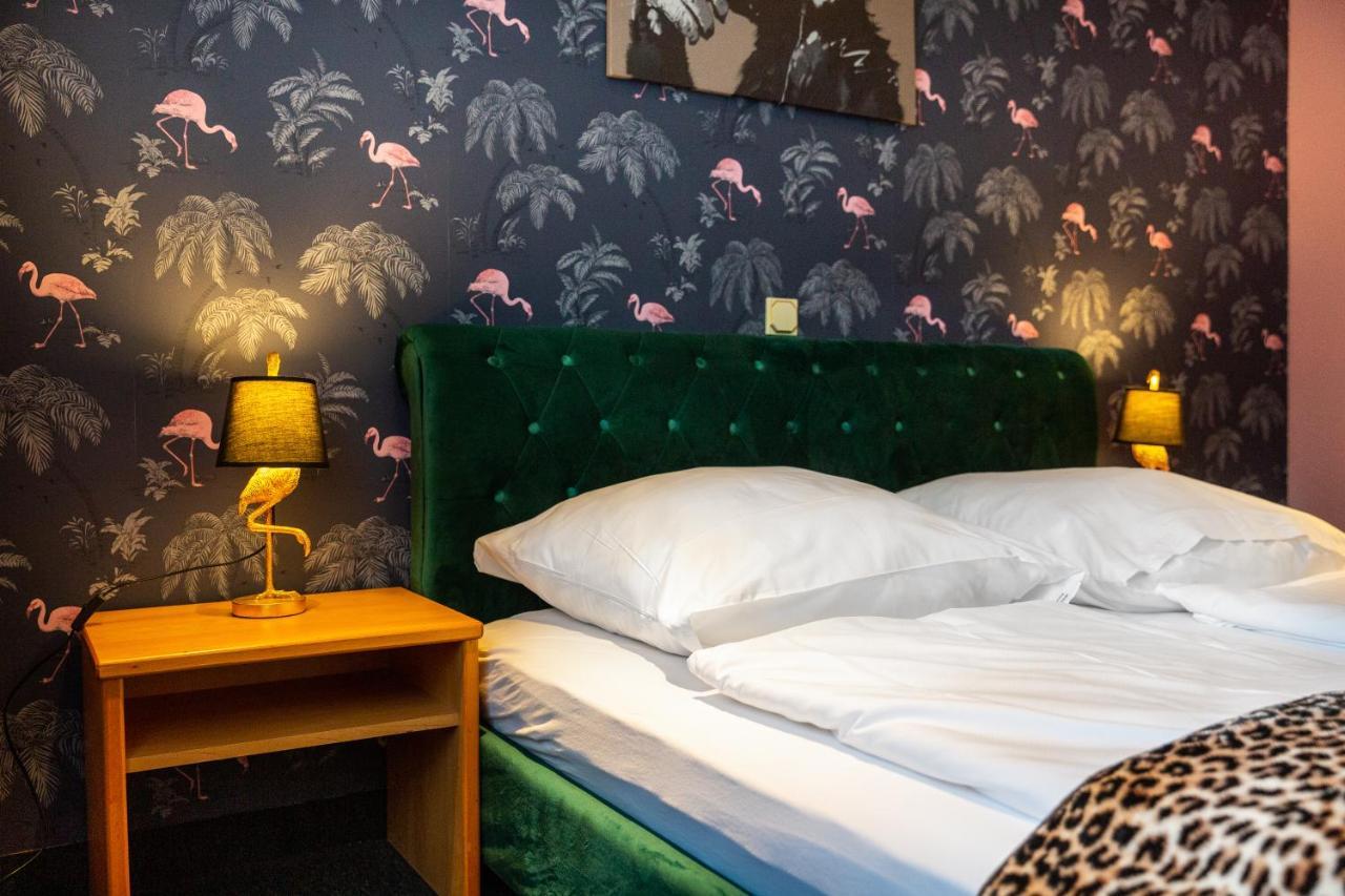 Smarthotel Flamingo Self Check-In Гисен Экстерьер фото
